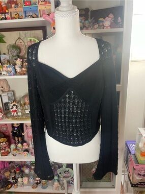 H&M Black Crochet Knit Tie-Back Long Sleeve Crop Top Size L